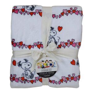 Peanuts Snoopy VelvetLoft Plush Blanket Full/Queen 90" x 90" By Berkshire Hearts